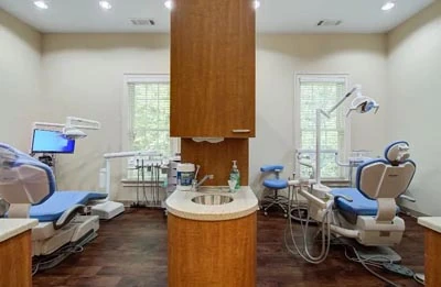 inside the dental exam rooms of Dental Images of Gwinnett in Lawrenceville, GA